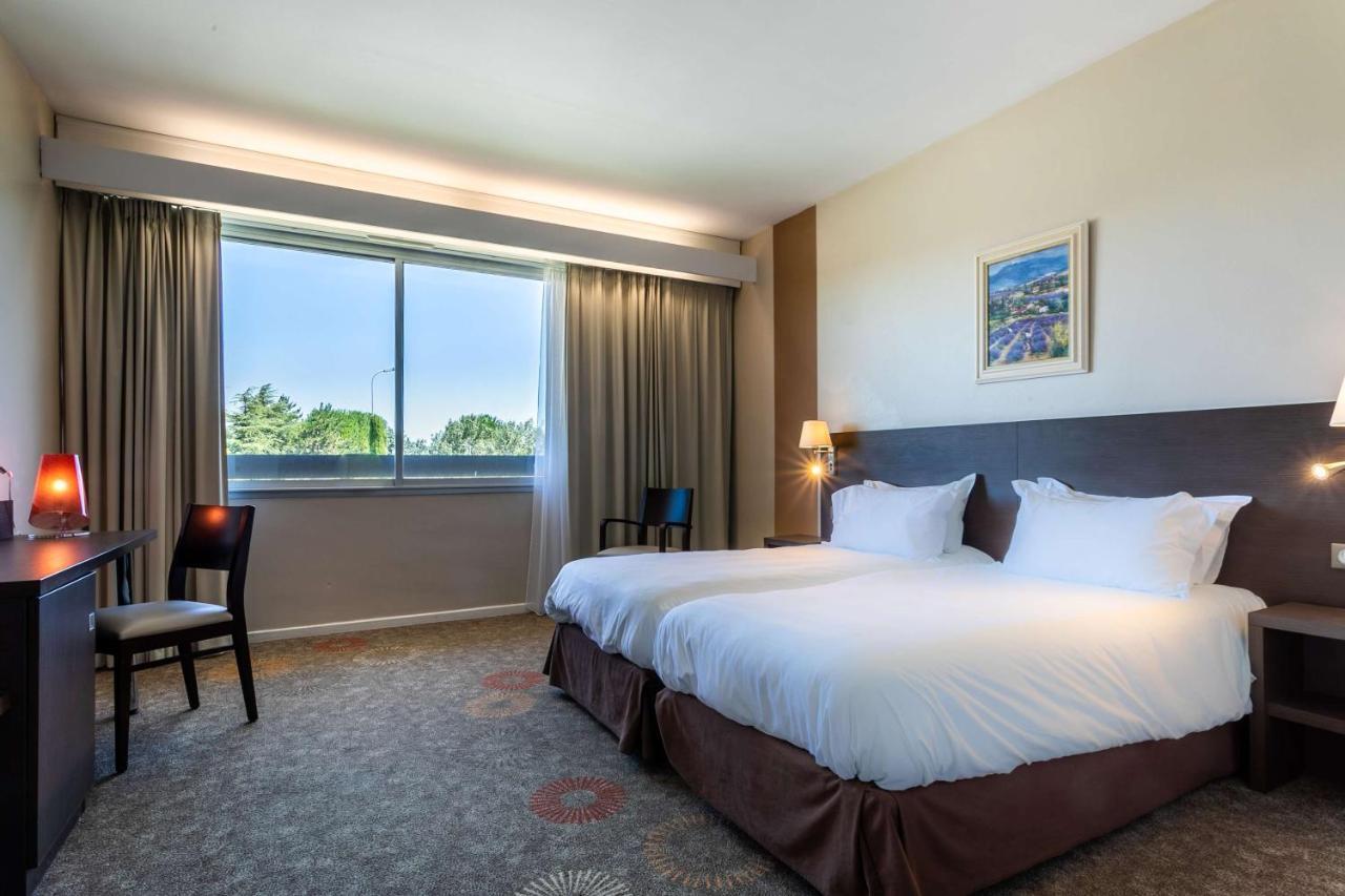 Best Western Sevan Parc Hotel Pertuis Ngoại thất bức ảnh