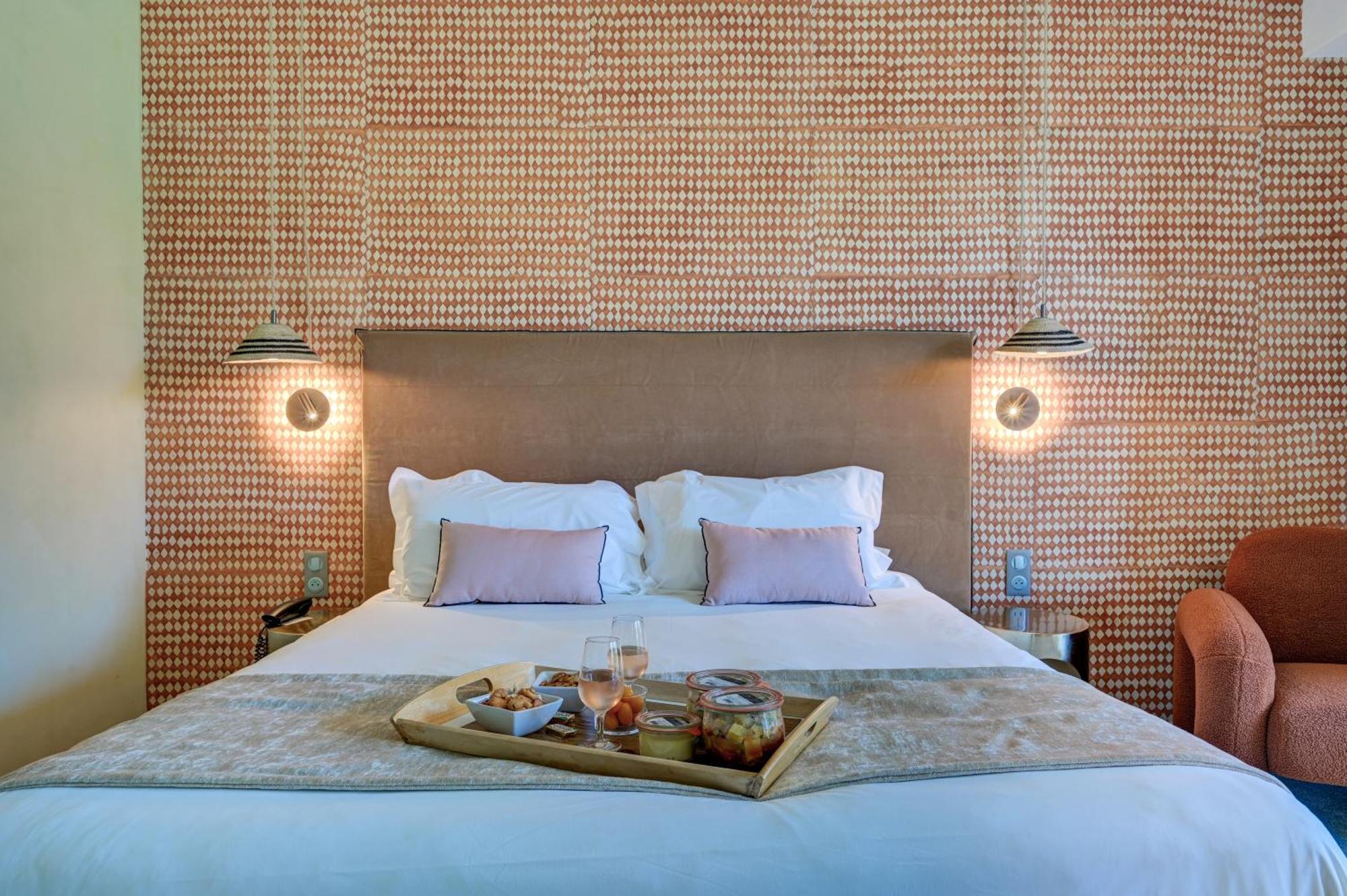 Best Western Sevan Parc Hotel Pertuis Ngoại thất bức ảnh